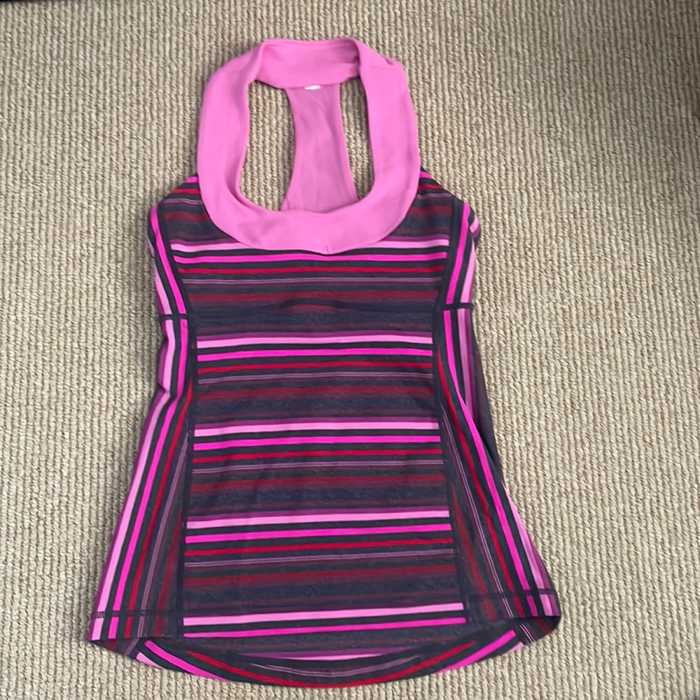 Lululemon tank top